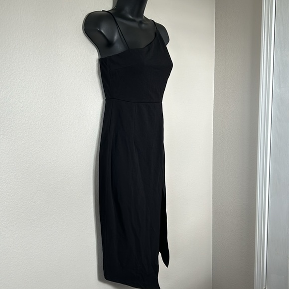 Princess Polly Black Aero Asymmetric Side Slit Midi Dress - Picture 7 of 11